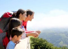Vacances en famille : pourquoi choisir un gîte offre plus d’avantages qu’un hôtel